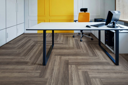 BRUSHED SMOKE OAK (HB.17)