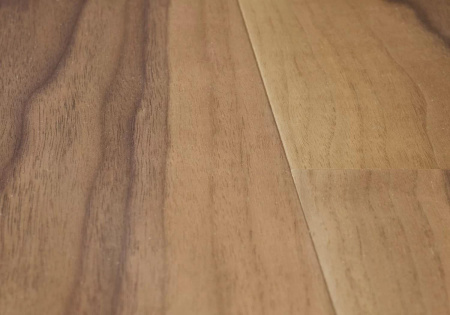 Auswood Rock Saturn Walnut
