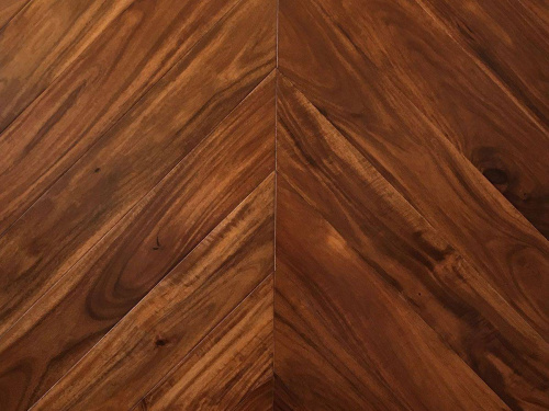 Wood Bee Chevron Sucupira (Сукупира)