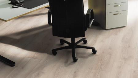 Kronotex Дуб горный бежевый D4728
